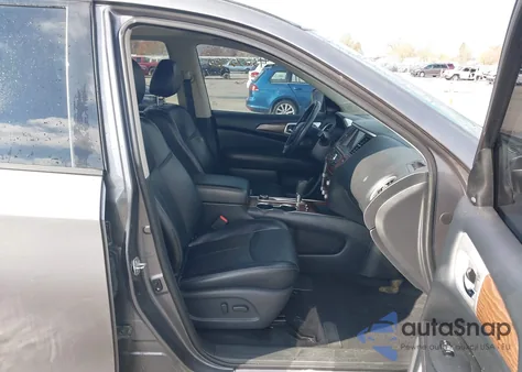 2019 Nissan Pathfinder Platinum z USA, uszkodzony, nr VIN 5N1DR2MM0KC641338